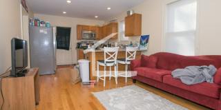 Nice 4 bed near BU Gallery 9