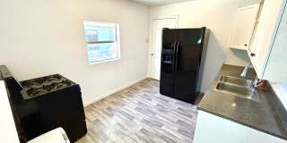 *COMING SOON* Charming 2BR Home Near St. Mary’s University & Downtown! Gallery 6