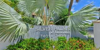 7403 SW 82nd St Gallery 1