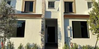 813 NE 211th St Gallery 1