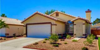 SUMMERLIN HOME WITH A SPARKLING POOL! Gallery 3