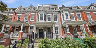 Updated Condo Style Townhome in Columbia Heights! Updated Condo Style Townhome in Columbia Heights! Gallery 1