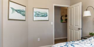 Four Pointe Gallery 32