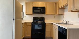 Condominium in FoxPointe Gallery 4
