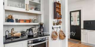 915 N Eugene St Gallery 18