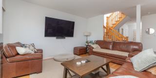 152 Finstad Drive Gallery 4