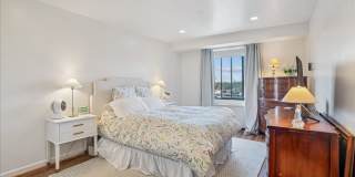Large 1BR/1BA with Natural Light & Modern Finishes in Cleveland Park Gallery 15