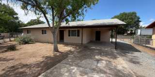 3 Bedroom Single Story Home Available Near E Main Street & Hwy 314 SW in Los Lunas! Gallery 1
