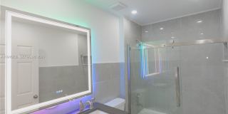 518 NE 48th St Gallery 4