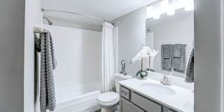 The Woods of Fairfax Apartments of Lorton Gallery 16