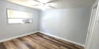 2252 Maple Avenue Gallery 6