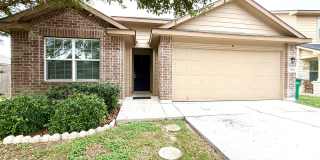 Inviting 3-Bedroom Home with an Island Kitchen & Large Fenced Backyard! Gallery 1