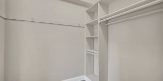 215 C Street Gallery 14