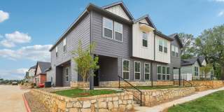 Canvas on Founders Hill Gallery 1