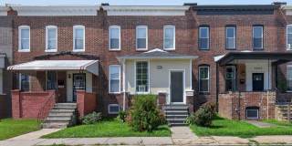 Spacious 3-Bedroom Townhome in a Prime Pimlico Location Gallery 1