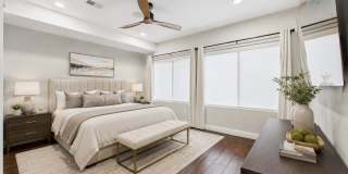 Philly Magazine-Featured Luxury 3 Bed Condo with Huge Roof Deck & Skyline Views Gallery 25