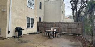 1609 Sydenham Gallery 61