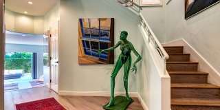 129 Channel Pointe Mall Gallery 6