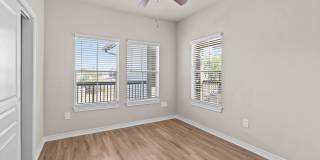 Westshore Colony Apartments Gallery 30