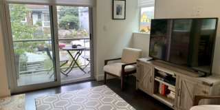 Gorgeous, Modern Townhome in the Heart of Fremont!! Open House Saturday the 27th! Gallery 9