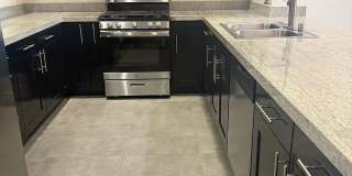 Bloomfield - 10625 Gallery 28