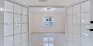 4712 SW 2nd Ter Gallery 6