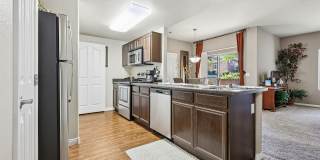 Crescent Ridge Gallery 21