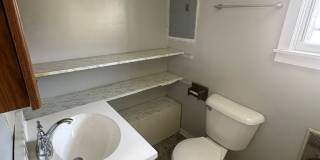 Spacious Apartments in the Heart of the Village Gallery 41