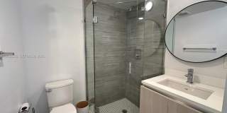 722 NE 15TH AVE #APARTMENT 2 FORT LAUDERDALE, FL 33304 Gallery 23