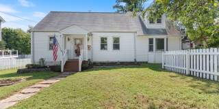 Bright & Spacious 3-Level Home with Flexible Floor Plan! Gallery 1