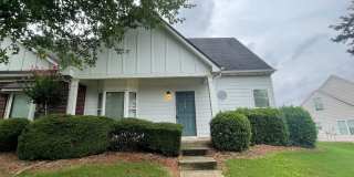PRE-LEASING FOR JUNE 5TH 2026! 1/2 Off Deposit! Gallery 1