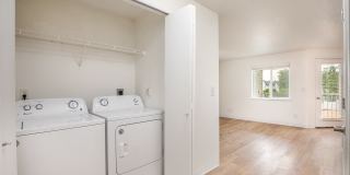 Vancouver Mall Apartments Gallery 16