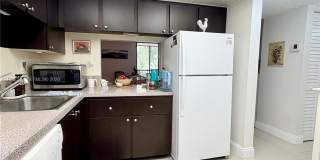 450 Commodore Dr Gallery 5