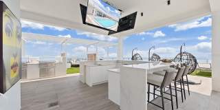 Altura Bayshore Gallery 53