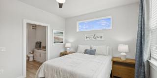 Ascend at Woodlands Gallery 51