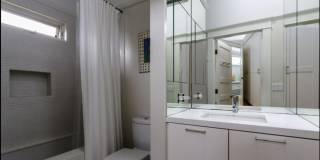 652 Woodlawn Ave Gallery 12