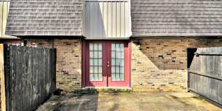 Avalon Cove Townhomes Gallery 46