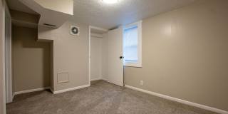 3 Bedroom / 2 Bath Home with Garage off 45th and Leavenworth! Gallery 25