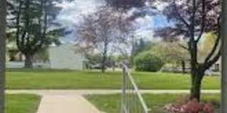 200 Maplewood Drive Gallery 8