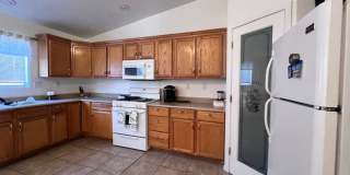 3 Br 2Ba House with Garage and fenced yard**FURNISHED** Gallery 9