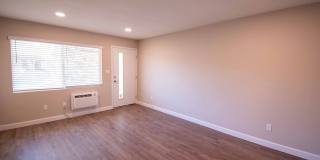 Foothill Manor Gallery 4