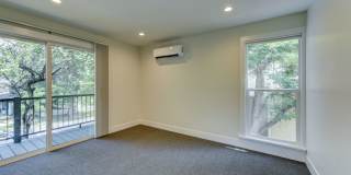 616 Marine St. Gallery 44