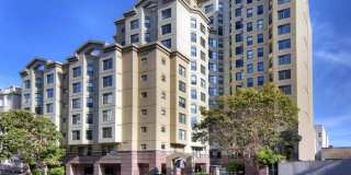 Geary Courtyard Gallery 1