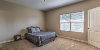 The Flats on Forty-One Gallery 27