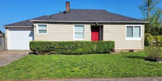 Charming Rose Village Home on Corner Lot for Lease - 2703 R ST Gallery 1