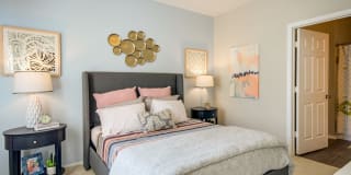 Reserve at Town Center Gallery 8