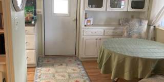 166  4th St West Gallery 9