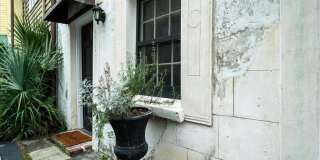 Downtown Cottage- Fully Furnished Gallery 4