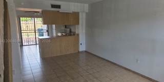 1823 SW 107th Ave Gallery 1