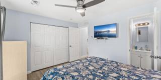 375 Polk Avenue Gallery 22